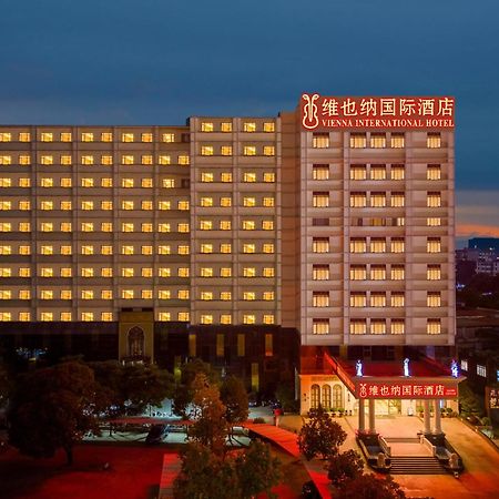Vienna International Hotel Guangzhou Baiyun International Conference Center Eksteriør bilde